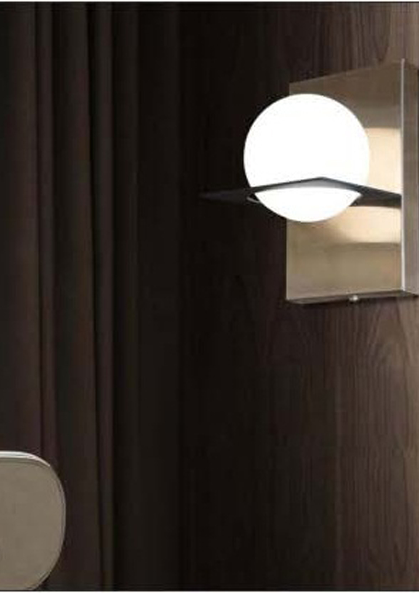 Beyond Lights - Sphere Wall Light- GL